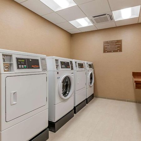 Comfort Suites Camp Hill-Harrisburg West Экстерьер фото