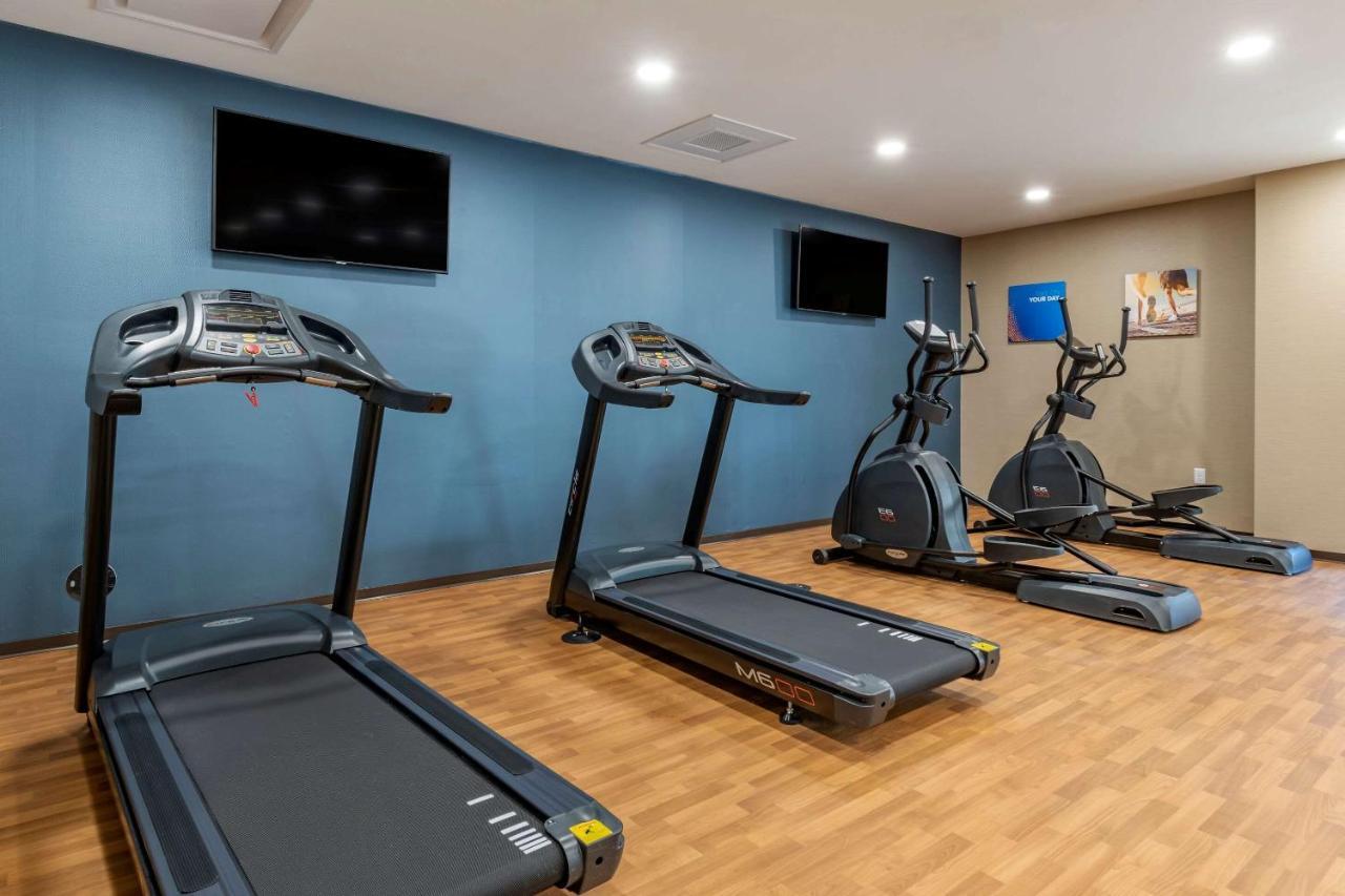 Comfort Suites Camp Hill-Harrisburg West Экстерьер фото